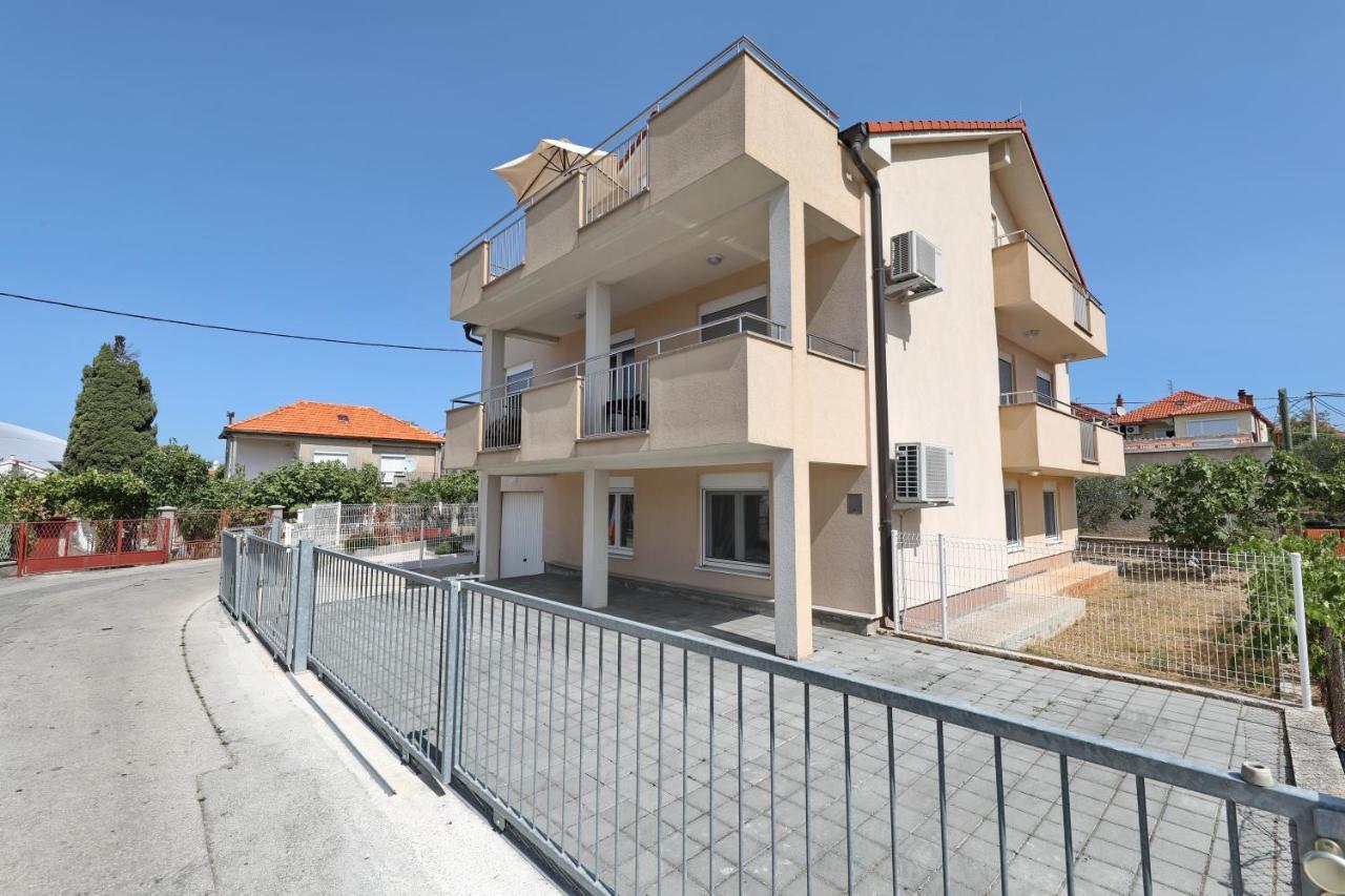 Apartments Anastazia Задар Экстерьер фото